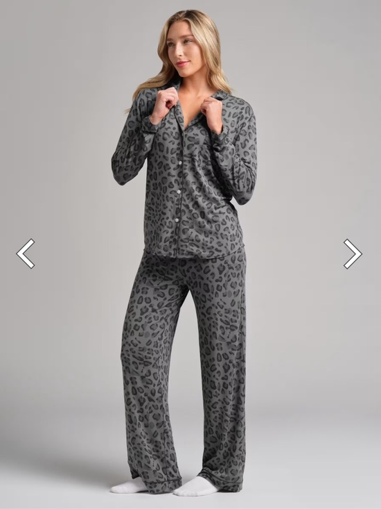 Comfrt Other - NEW Comfrt Luna Lounge long sleeve pant pj set panther medium